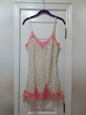 Forever21 X Betsey Johnson Pink Green Rose Print Night Gown Small